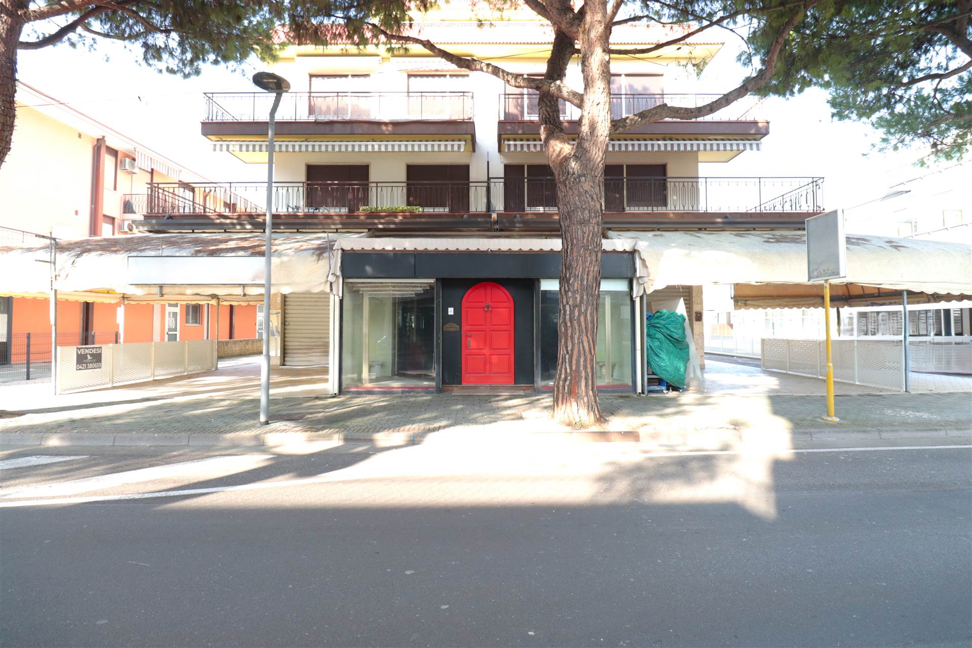 Negozio fronte strada